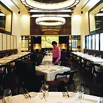 The Grand By Skycity 